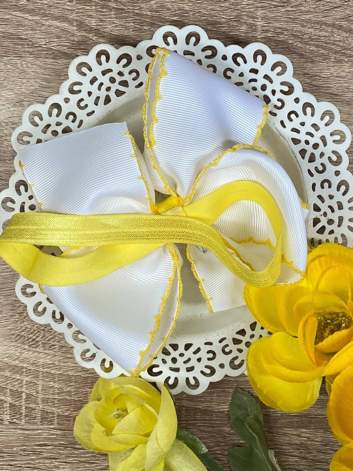 Lemon Embroidered Moonstitch Hair Bow | Clip or Headband