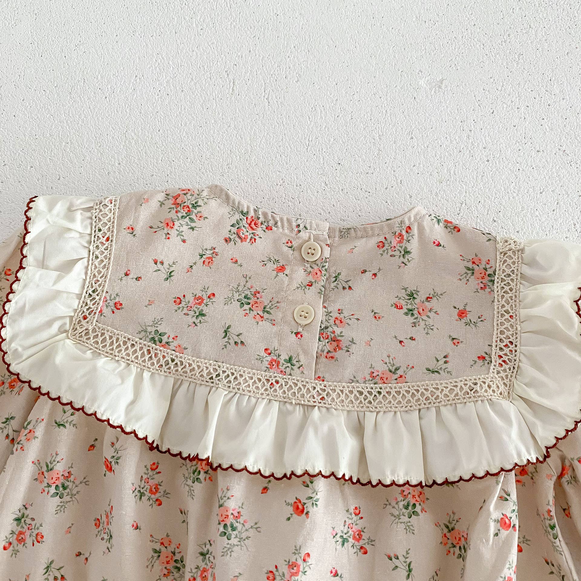 Vintage Floral Baby Romper Set with Ruffle Collar
